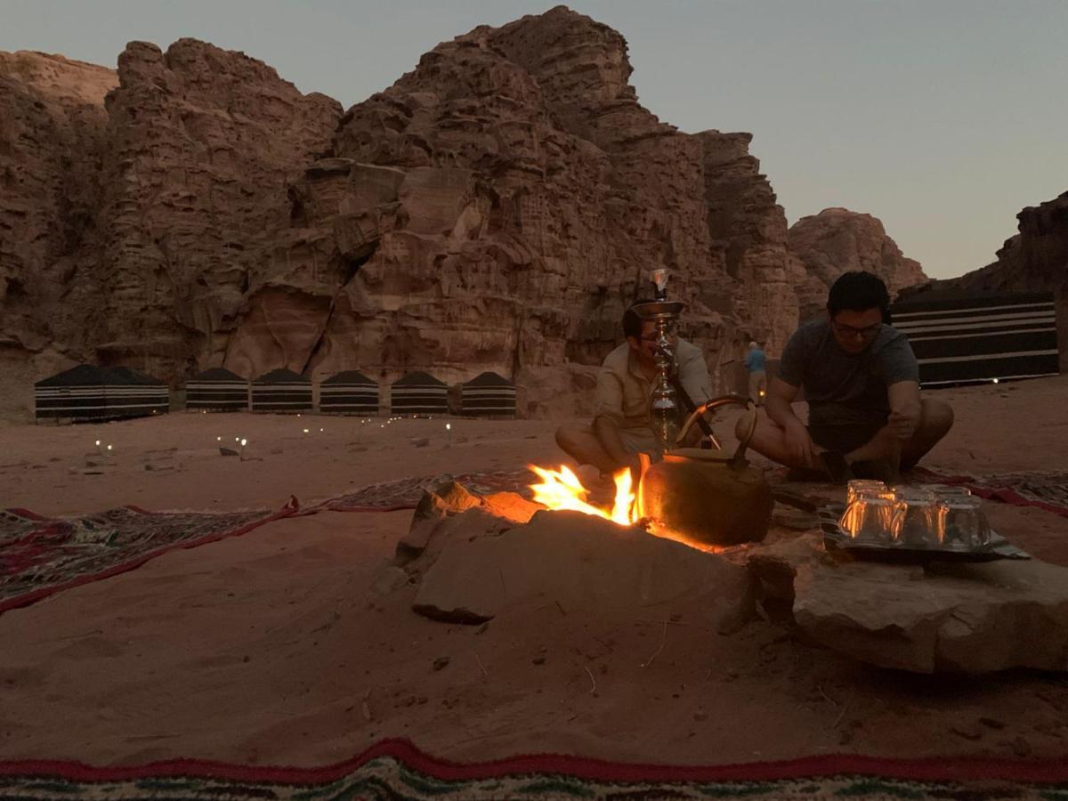 Moon City Camp Bed & Breakfast Wadi Rum Exterior photo